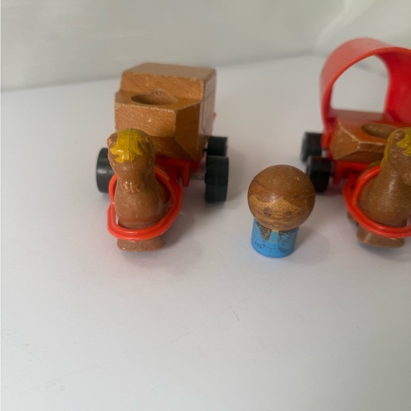 VTG Mattel Putt-Putt Frontier Junction Wood Stagecoach Horse & Buggy Person 70s - Picture 2 of 4